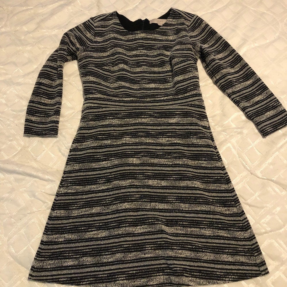 Black long sleeve dress
